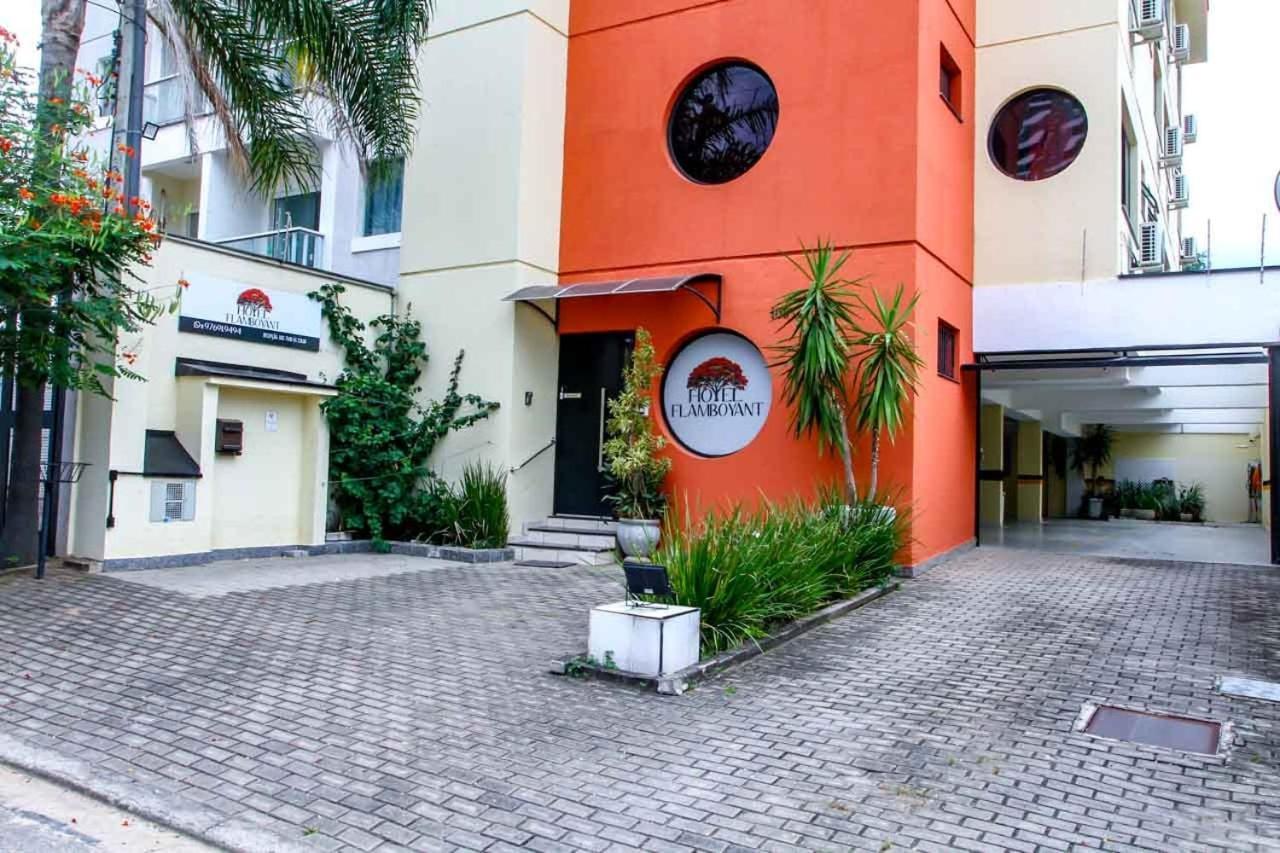 Hotel Flamboyant เตาบาแต ภายนอก รูปภาพ